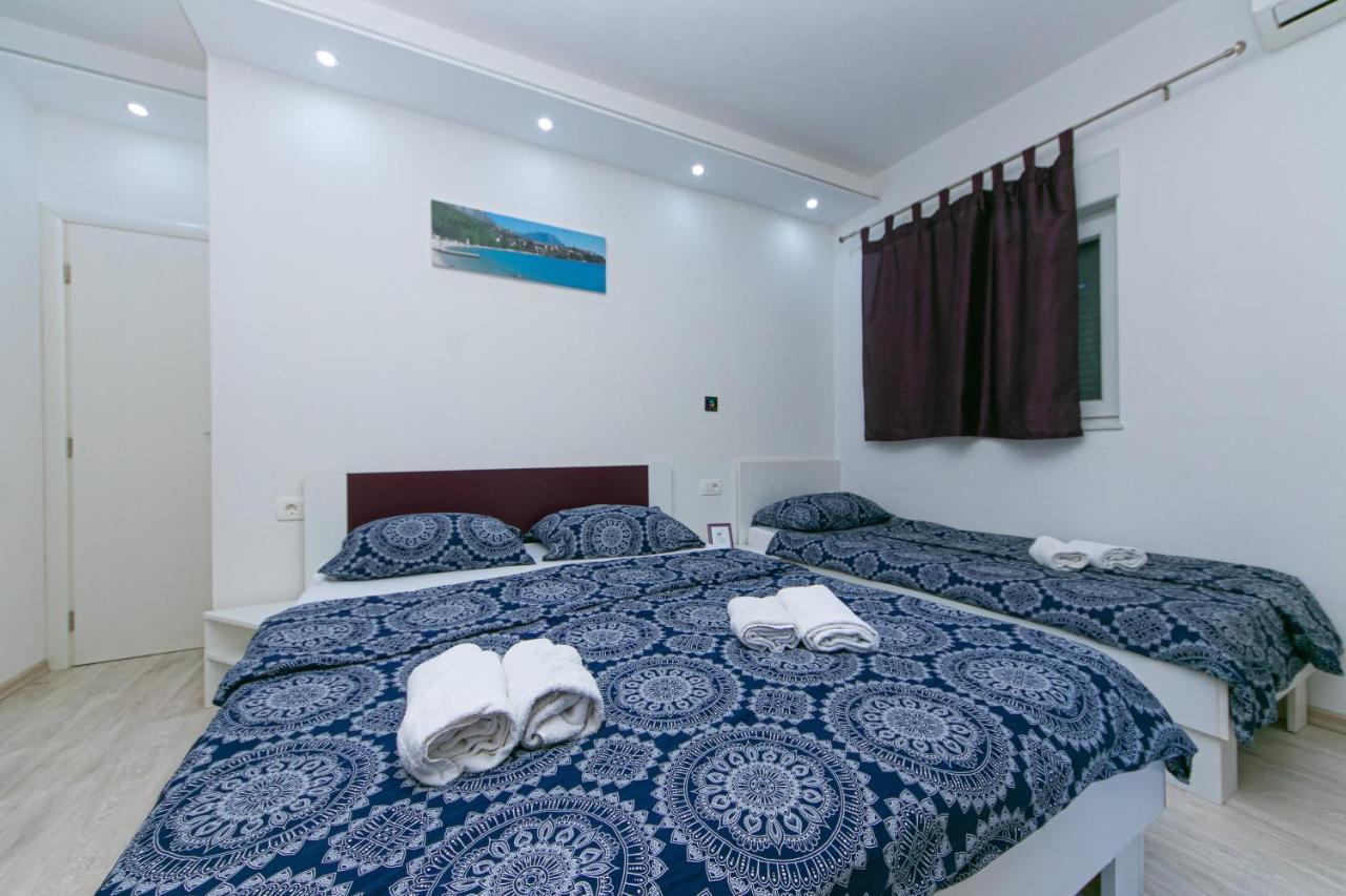 Apartments By The Sea Podaca, Makarska - 13069 Ngoại thất bức ảnh